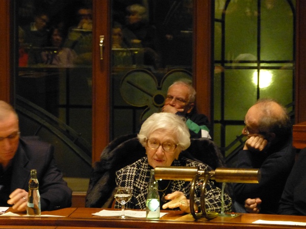 Abgeschoben   088.jpg